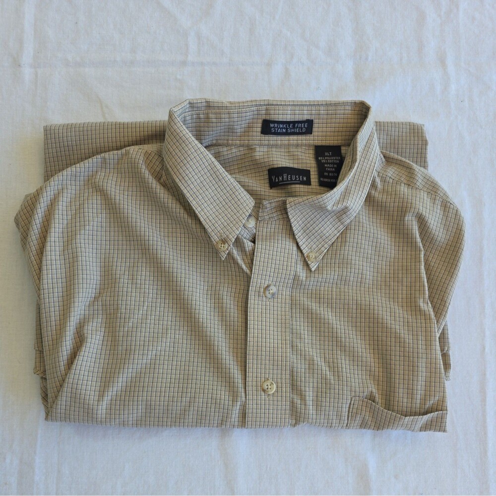 Mens XLT Wrinkle Free Stain Shield Short Sleeve Button Up - Van Heusen